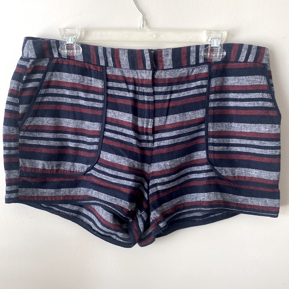Striped women’s shorts